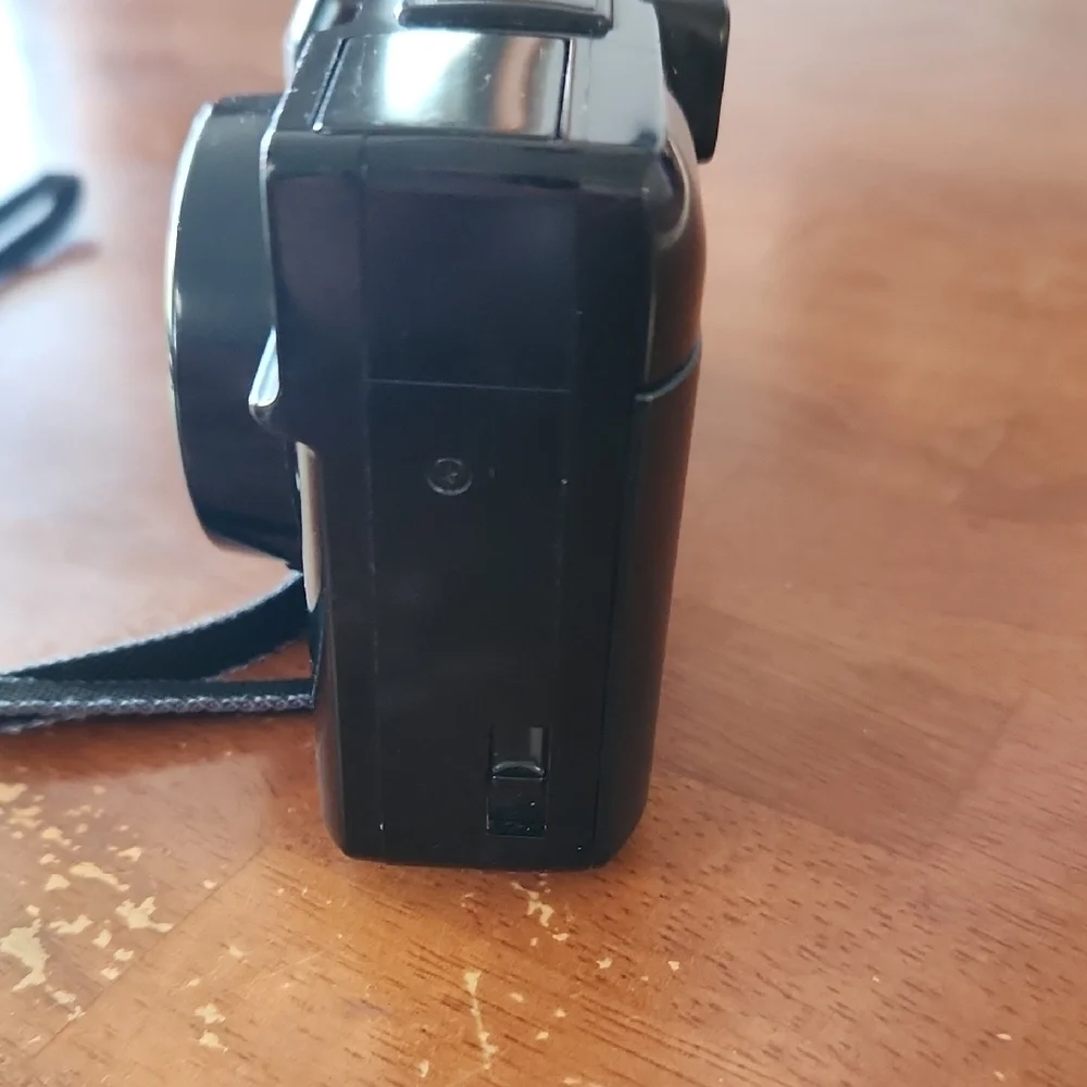 Minolta Freedom Tele Black Camera